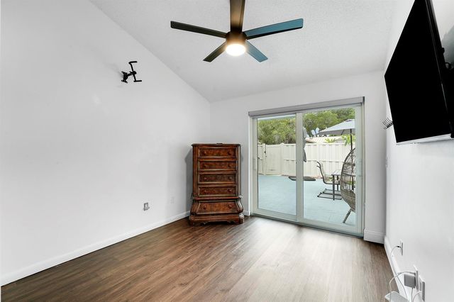 5653 Golden Eagle Circle, Palm Beach Gardens, FL 33418