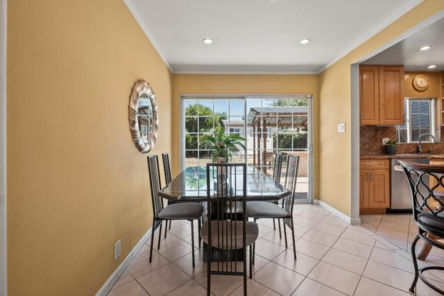 1825 Dale Avenue, San Mateo, CA 94401