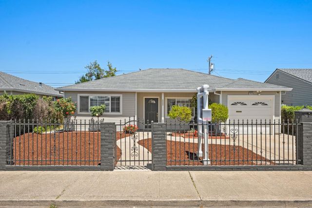 1825 Dale Avenue, San Mateo, CA 94401