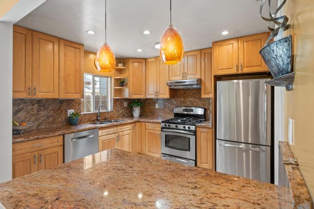 1825 Dale Avenue, San Mateo, CA 94401