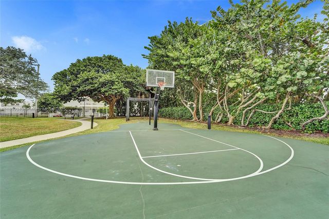 1201 S Ocean Dr 609S, Hollywood, FL 33019