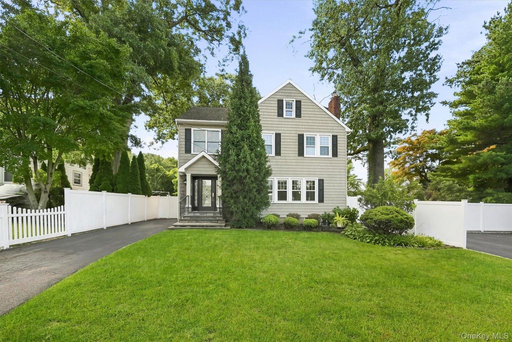 7 Atlantic Avenue, Nanuet, NY 10954 — exterior