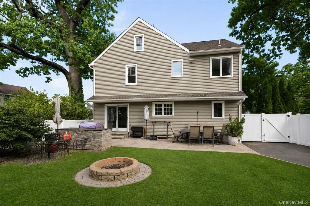 7 Atlantic Avenue, Nanuet, NY 10954 — photo 3