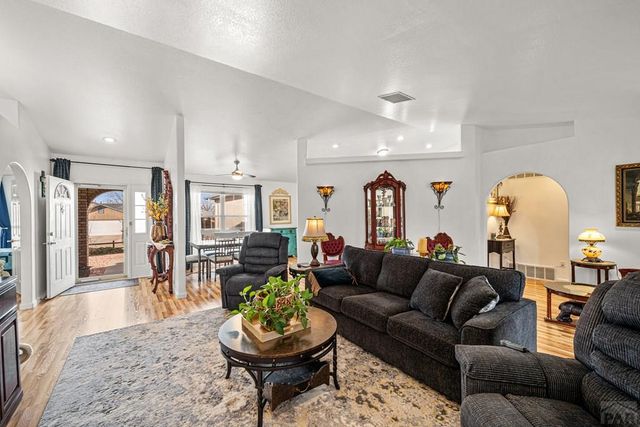 126 S Burke Court, Pueblo, CO 81007