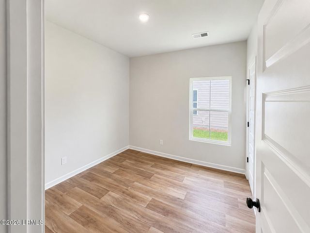 933 Sweetbay Drive, Hardeeville, SC 29927