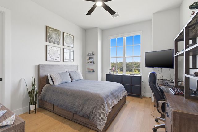 115 Knoll Trail, Gunter, TX 75058