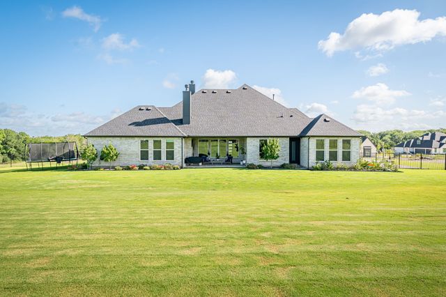 115 Knoll Trail, Gunter, TX 75058