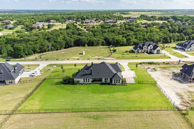 115 Knoll Trail, Gunter, TX 75058