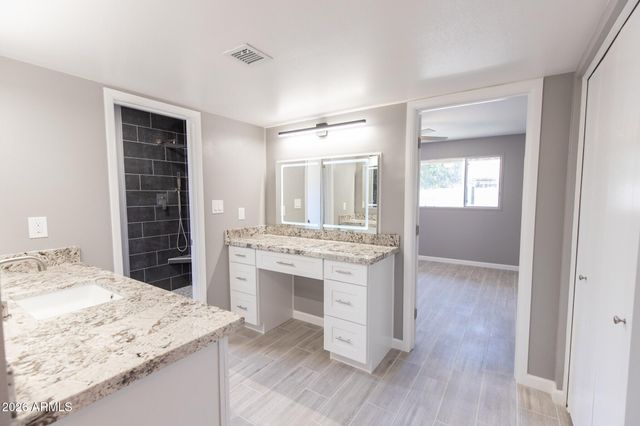 1224 E CAMPUS Drive, Tempe, AZ 85282