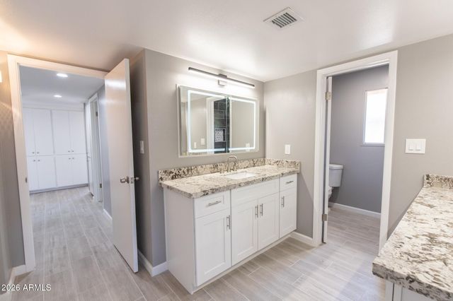 1224 E CAMPUS Drive, Tempe, AZ 85282