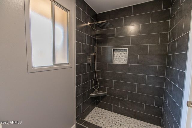 1224 E CAMPUS Drive, Tempe, AZ 85282