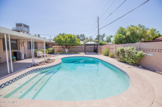 1224 E CAMPUS Drive, Tempe, AZ 85282