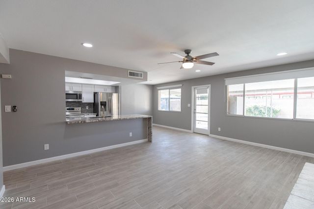 1224 E CAMPUS Drive, Tempe, AZ 85282