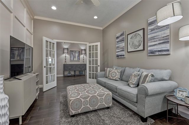 13625 Lakeside Place Drive, Willis, TX 77318