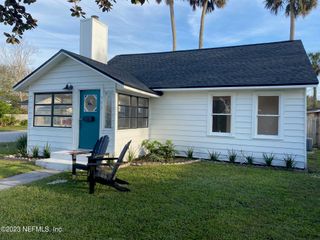 902 2ND Avenue N, Jacksonville Beach, FL 32250