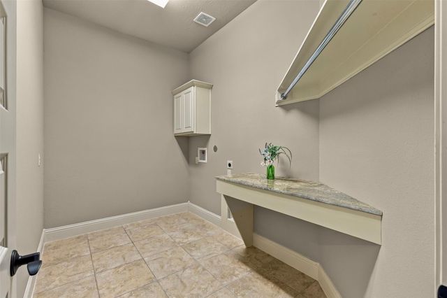 19813 Cullen Ridge Drive, Porter, TX 77365
