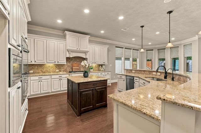 19813 Cullen Ridge Drive, Porter, TX 77365