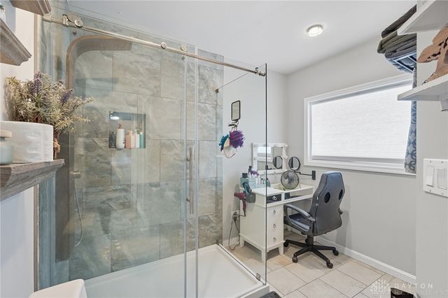 137 S Waynesville Road, Oregonia, OH 45054