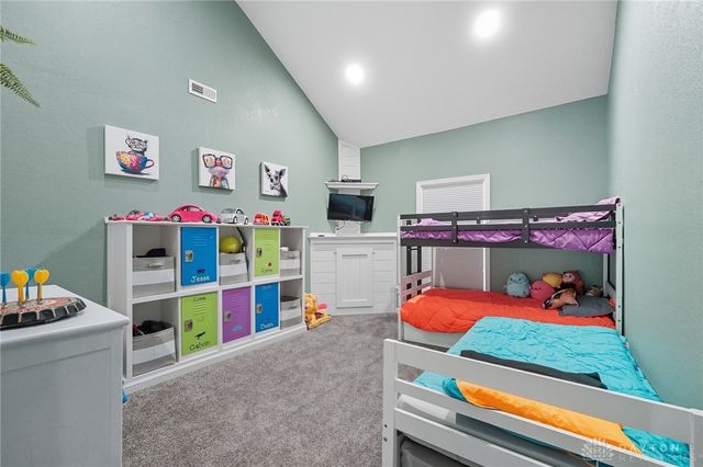 137 S Waynesville Road, Oregonia, OH 45054
