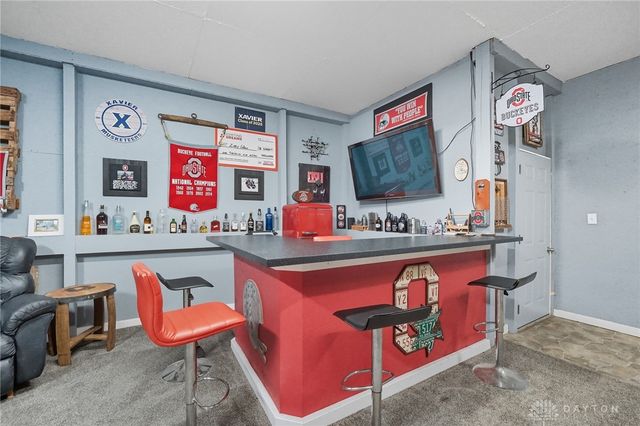 137 S Waynesville Road, Oregonia, OH 45054