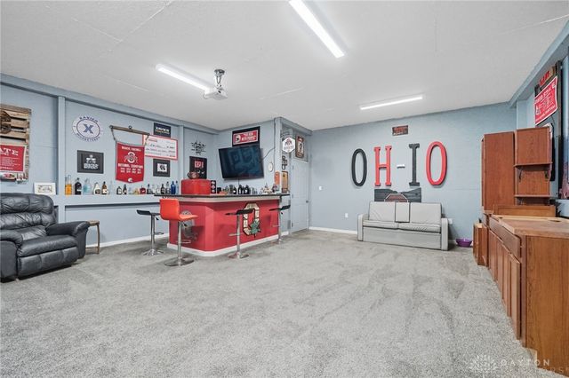137 S Waynesville Road, Oregonia, OH 45054