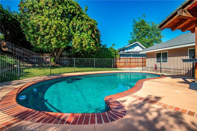 1629 Fremont Drive, Thousand Oaks, CA 91362