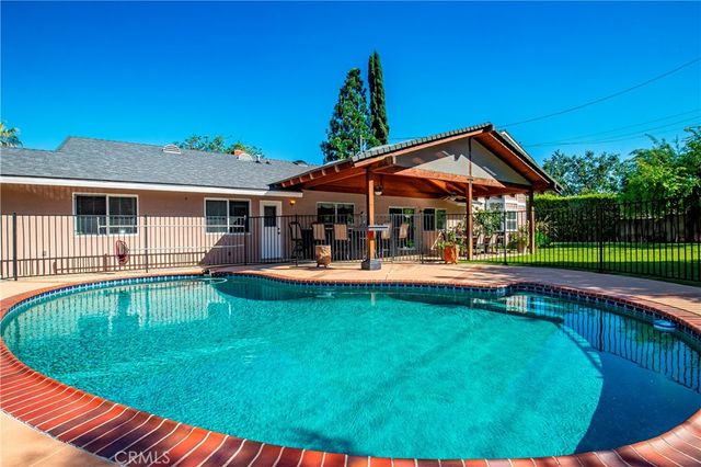 1629 Fremont Drive, Thousand Oaks, CA 91362