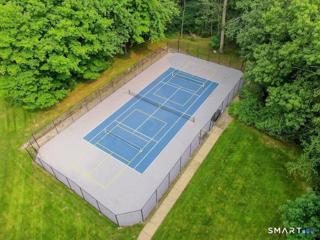 28 Paisley Lane 28, Fairfield, CT 06825
