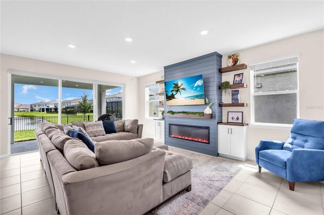 18015 FATTORIA TERRACE, Lakewood Ranch, FL 34211