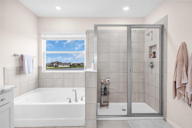 18015 FATTORIA TERRACE, Lakewood Ranch, FL 34211