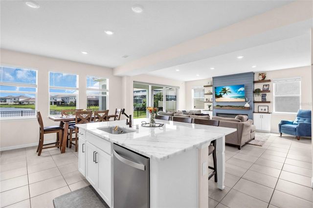 18015 FATTORIA TERRACE, Lakewood Ranch, FL 34211