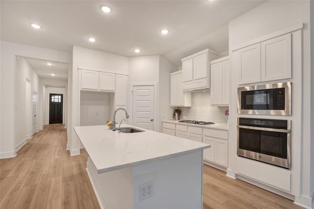 6027 Churchill Springs Lane, Fulshear, TX 77441