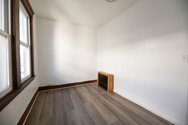 239 Forbes Avenue Floor 2, New Haven, CT 06512