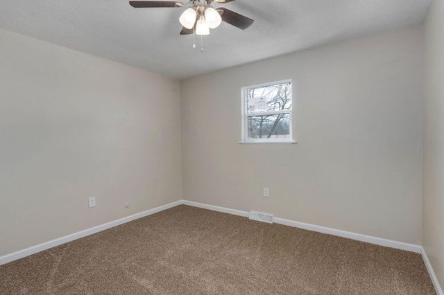 318 S Meadowlark Street, Fair Grove, MO 65648