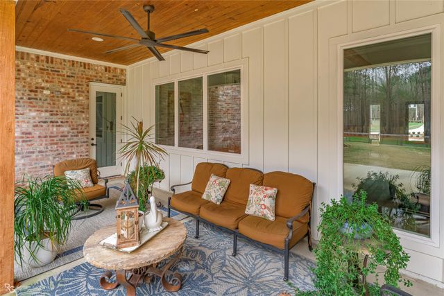 145 Crouch Road, Benton, LA 71006