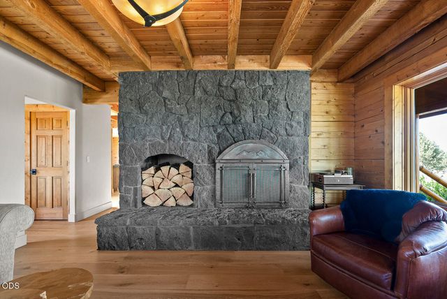 22311 McArdle Road, Bend, OR 97702
