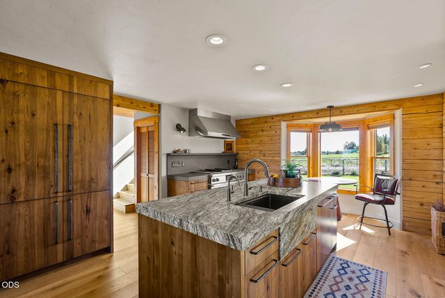 22311 McArdle Road, Bend, OR 97702