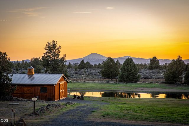 22311 McArdle Road, Bend, OR 97702