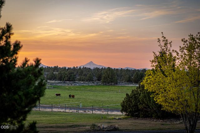 22311 McArdle Road, Bend, OR 97702