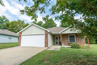 399 Hazelwood Drive, Warrensburg, MO 64093