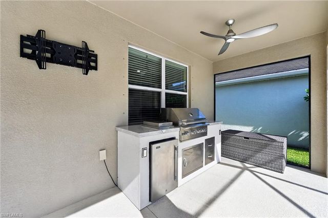 4295 Bluegrass DR, Fort Myers, FL 33916
