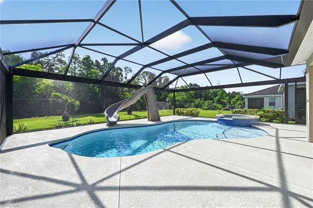 4295 Bluegrass DR, Fort Myers, FL 33916