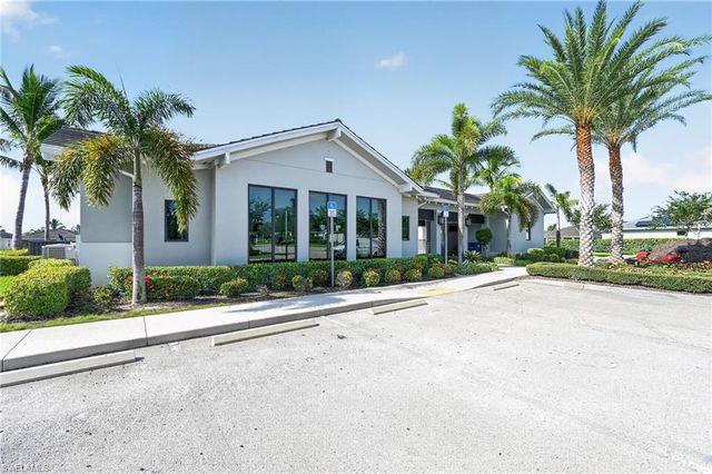 4295 Bluegrass DR, Fort Myers, FL 33916