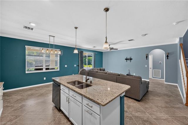 4295 Bluegrass DR, Fort Myers, FL 33916