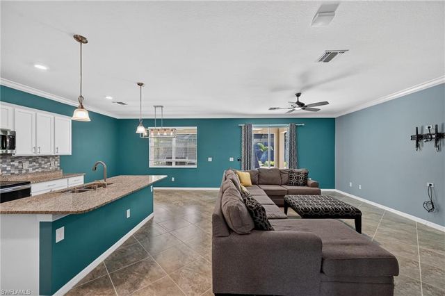 4295 Bluegrass DR, Fort Myers, FL 33916