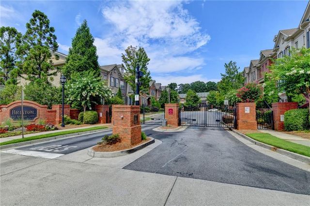 2634 Portbury Place NE, Atlanta, GA 30329