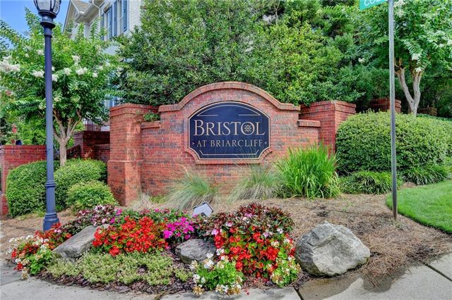 2634 Portbury Place NE, Atlanta, GA 30329