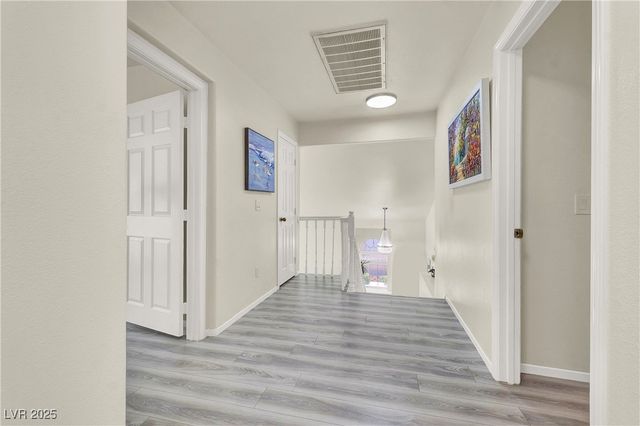 8321 Emerald Isle Avenue, Las Vegas, NV 89128