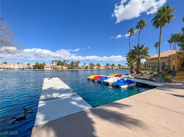 8321 Emerald Isle Avenue, Las Vegas, NV 89128