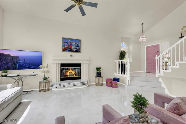 8321 Emerald Isle Avenue, Las Vegas, NV 89128